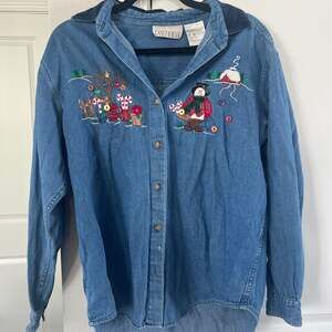 Vintage Casey & Max Denim Embroidered Christmas Tree and Presents Button-Up Shir